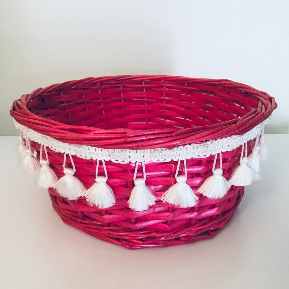 Large Pink Woven Wicker Round Basket with White Tassels Detail